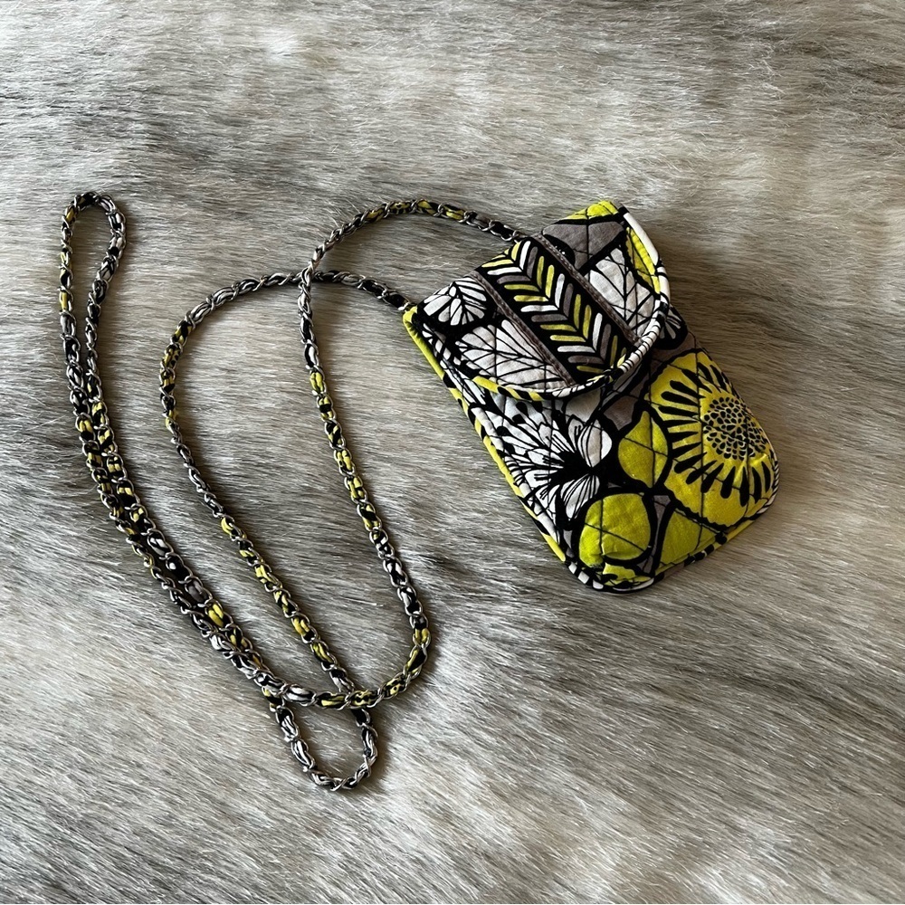 VERA BRADLEY Citron 2014 Mini Cellphone Crossbody Chainlink Yellow Black Floral